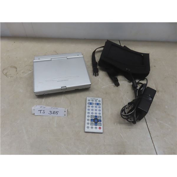 Portable Polaroid DVD Player With Case and Remote