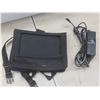 Image 6 : Portable Polaroid DVD Player With Case and Remote