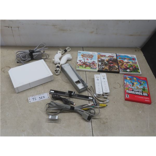Nintendo Wii Console With Controllers, Games, Power Cord -  Working