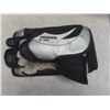 Image 11 : Goalie Equipment With Carry Bag, Youth Size