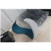Image 2 : Ohuhu Pillow Neck Brace and Seat Cushion