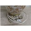 Image 5 : Mid-Century Modern Electric Lamp With Shade
