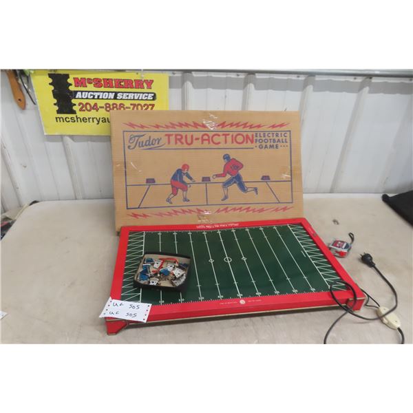 Tudor Tru-Action Electric Football Game, Vintage