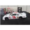 Image 5 : Action NASCAR Limited Edition Die-Cast Race Car, 1/24 Scale, Dale Earnhardt, In Box