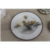 Image 5 : Vintage Japanese Kutani Porcelain Tea Set with Teapot, Cups, Creamer, and Sugar