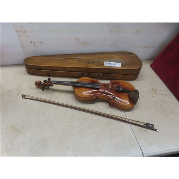 Stainer Violin w/ antique case Early 1900s Good condition Made in Germany