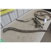 Image 2 : Hand Water Pump w/ Extra Handle and Drive Wheel 20" Diameter