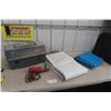 Image 1 : 2 Tarps, Milwaukee Heat Gun, Tool Box