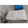 Image 5 : 2 Tarps, Milwaukee Heat Gun, Tool Box