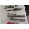 Image 5 : Knuckle Buster Steering Knob And Old Pipe Wrench, Iron