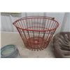 Image 2 : Egg Basket Implement Set, Cream Crate Chicken Water Dish