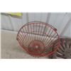 Image 3 : Egg Basket Implement Set, Cream Crate Chicken Water Dish