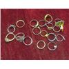 Image 12 : Fashion Jewellery: Rings, Earrings, Necklaces and Bracelets