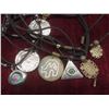 Image 14 : Fashion Jewellery: Rings, Earrings, Necklaces and Bracelets