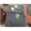Image 7 : Twelve New Pairs Of Men's Pants, Size 46