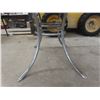 Image 4 : Retro Kitchen Table With Chrome Legs  31" x 47" x 36"