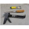 Image 5 : Caulking Gun, Pry Bar, Scraper, Clamp-On Lights And More