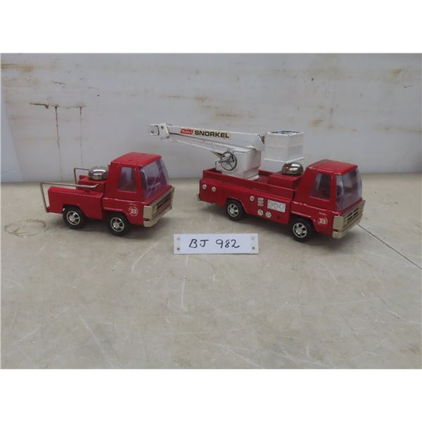 2 Buddy L Trucks