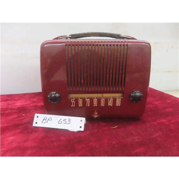 Vintage 1947 Emerson Portable AM Radio Model 560A Vacuum Tube No Battery