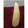Image 3 : Vintage Inuit Hand Carved Penguin Carved From Bone 4" Tall