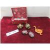 Image 1 : 4 Hand Painted Wooden Ukrainian Eggs and Wooden Duck