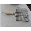 Image 15 : 2 Coleman Camp Stoves and 3 BBQ Cooking Racks