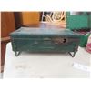 Image 5 : 2 Coleman Camp Stoves and 3 BBQ Cooking Racks