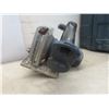 Image 4 : 3 Piece Bosch 24V Cordless Tool Set Including 6 1/2" Circular Saw, Flashlight, Reciprocating Saw, 1