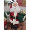 Image 6 : Santa and Mrs Claus Christmas Decor 19" Tall