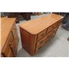 Image 10 : 2 Pine 3-Drawer Nightstand 20" x 20" x 16".