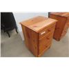 Image 2 : 2 Pine 3-Drawer Nightstand 20" x 20" x 16".