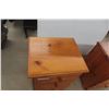 Image 4 : 2 Pine 3-Drawer Nightstand 20" x 20" x 16".
