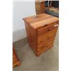 Image 5 : 2 Pine 3-Drawer Nightstand 20" x 20" x 16".