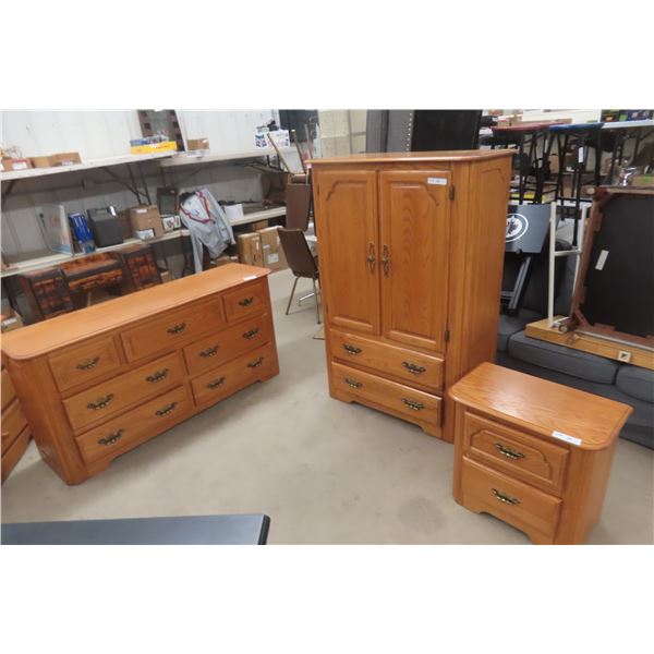 3-Piece Oak Bedroom Set: