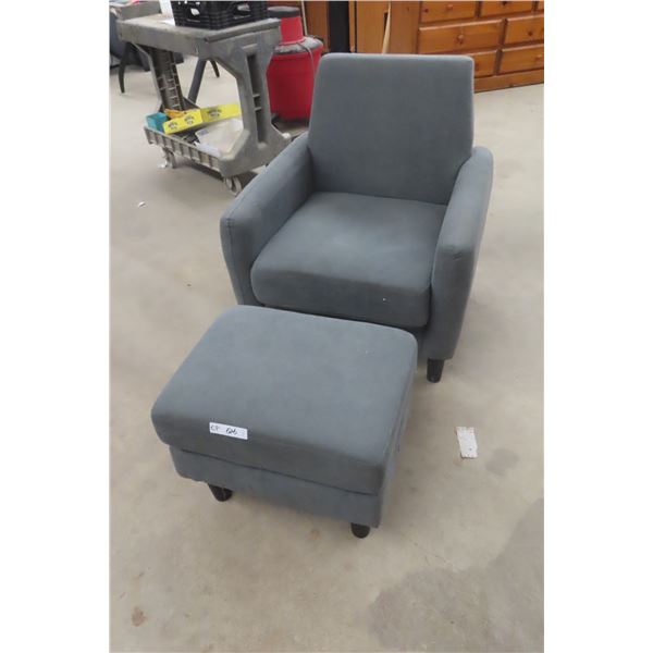 Living Room Chair w/ Ottoman