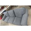 Image 3 : Couch 86" Wide.