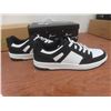Image 2 : New 2 Pairs Running Shoes Size 10