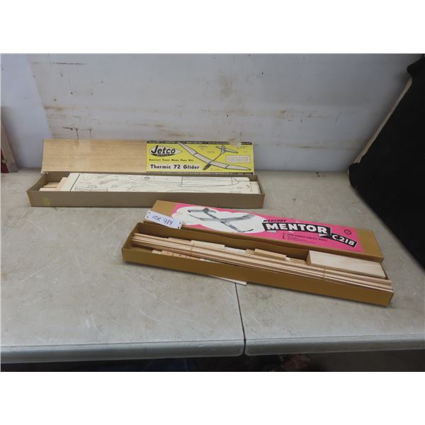 2 Wood Airplane Models: Thermic 72 Glider And Mercury Mentor C-218