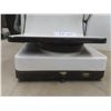 Image 2 : Vintage Toledo Defiance Enamel Butcher’s Scale