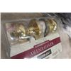 Image 3 : Door Hardware Knobs and Deadbolts, Closer