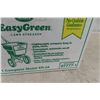 Image 3 : Scotts Easy Green Lawn Spreader (New in Box).