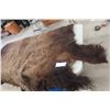 Image 3 : Buffalo Hide 70" x 80".