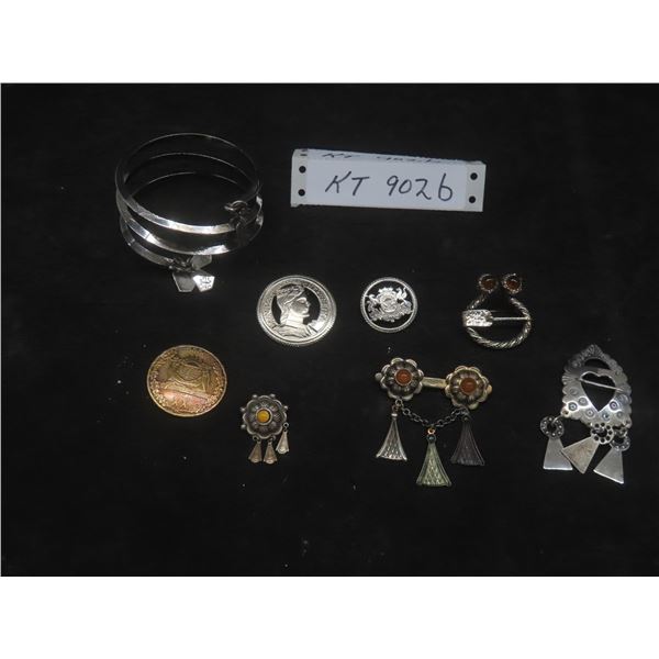 Silver Plated Jewelry Brooches Bracelet
