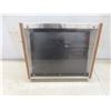 Image 7 : Display Case 12" x 14" x 8" Tapers to 4" With Plexi Glass Lid