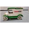 Image 4 : Castrol 1/34 Scale 1925 Kenworth Die-Cast, 1/25 1913 Model T Delivery Bank.