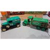 Image 2 : Quaker State 1/34 1925 Kenworth Die-Cast, 1/25 Model A Ford Delivery Van.