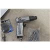 Image 2 : 8-Piece Air Hammer Kit.
