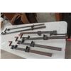 Image 1 : 4 (30") Heavy-Duty Wood Clamps and 2 (40") Heavy-Duty Wood Clamps.