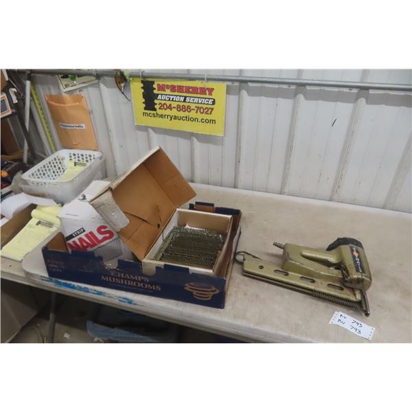 3 1/4" Spotnails Air Hammer With 1 Box 3 1/4" Nails and 1 Box 2 1/4" Nails.