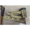Image 2 : 3 1/4" Spotnails Air Hammer With 1 Box 3 1/4" Nails and 1 Box 2 1/4" Nails.